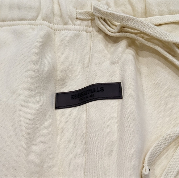 Mens FEAR OF GOD Essentials Drawstring Jogger Pants Yellow XL - Picture 3 of 10